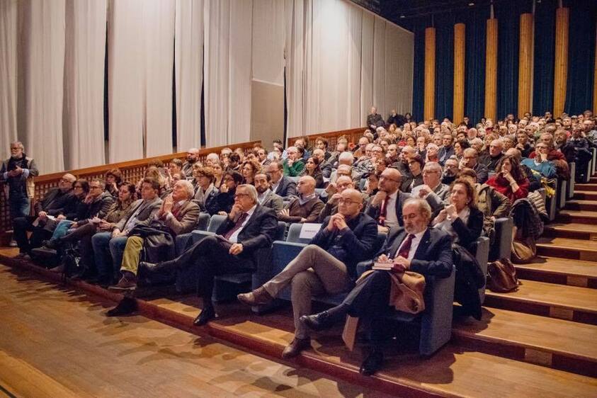 Alcuni momenti della presentazione in Sala Verdi del Teatro della Fortuna: candidatura di Fano a Capitale Italiana della Cultura 2021