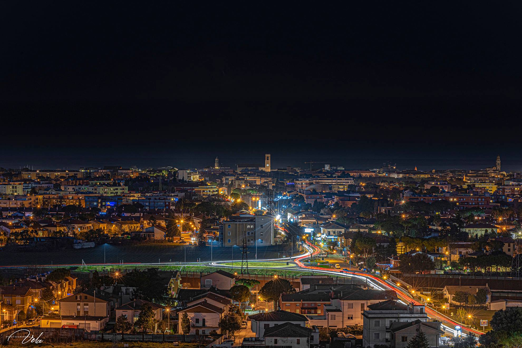 Panoramica notturna_Foto di Agim Vela 