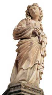 Particolare di una statuetta dellapparato scultoreo superiore. S. Giovanni Battista.