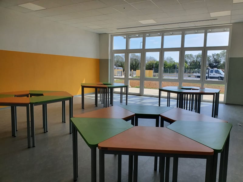 Nuova scuola primaria Cuccurano, arrivati nuovi arredi per 200mila euro